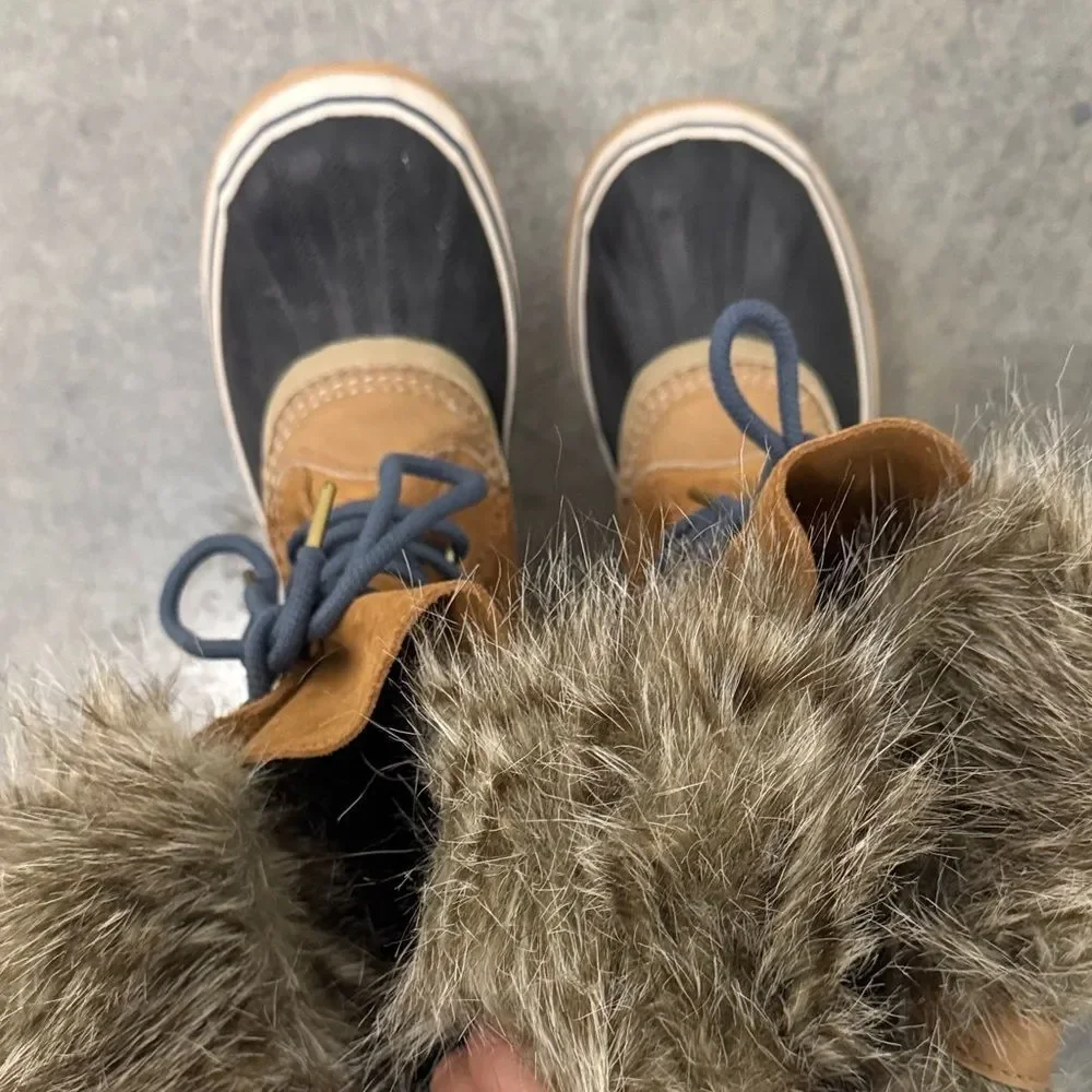 Sorel Tan and Black Fur-Lined waterproof Boots